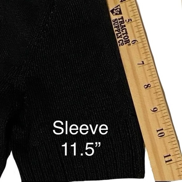 White Black Sweater Chic Classic Pull-On Short-Sleeve Gold Button Crew Neck Med - Picture 10 of 11